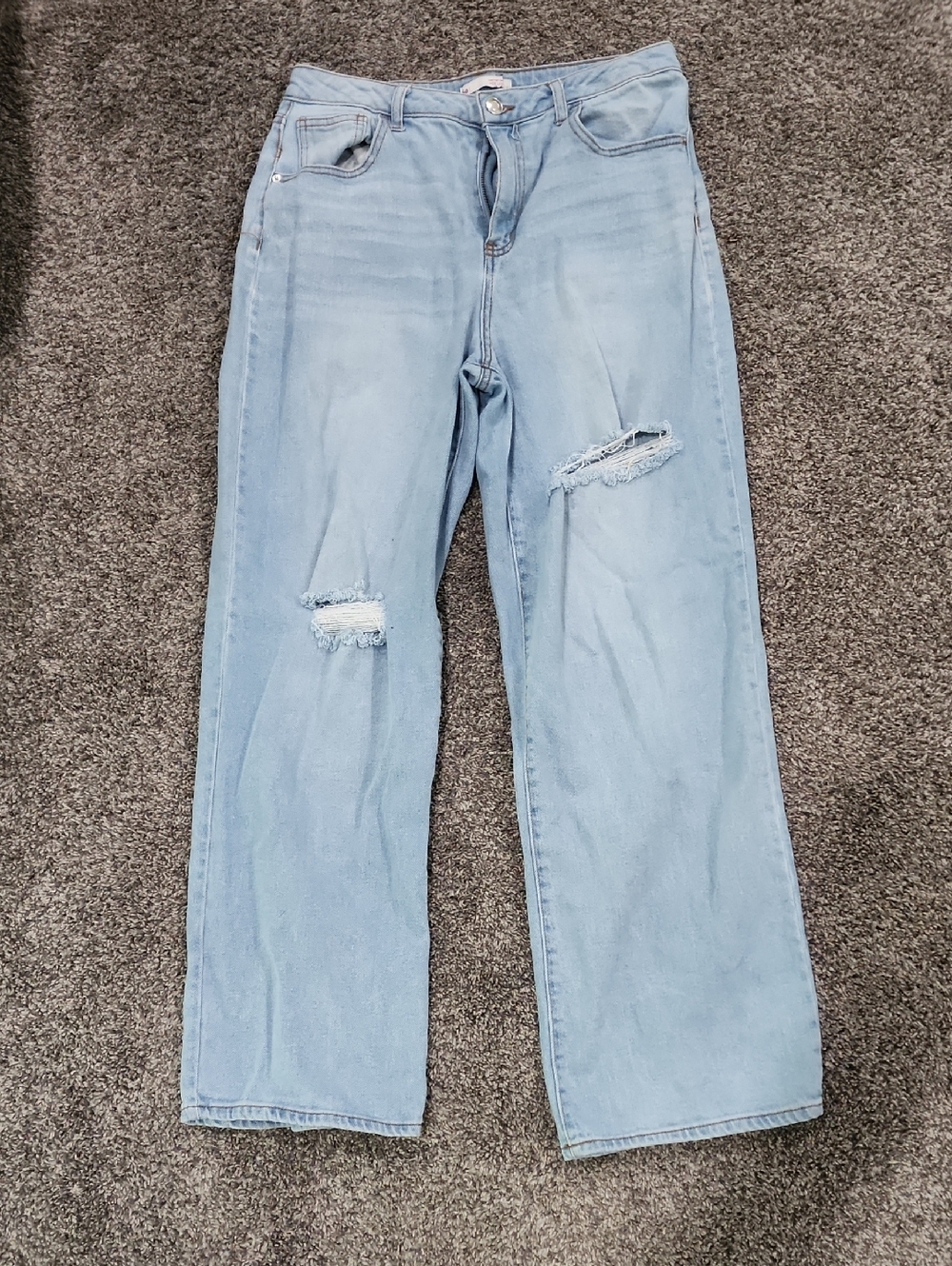 Light Blue Kohl's Ripped Jeans